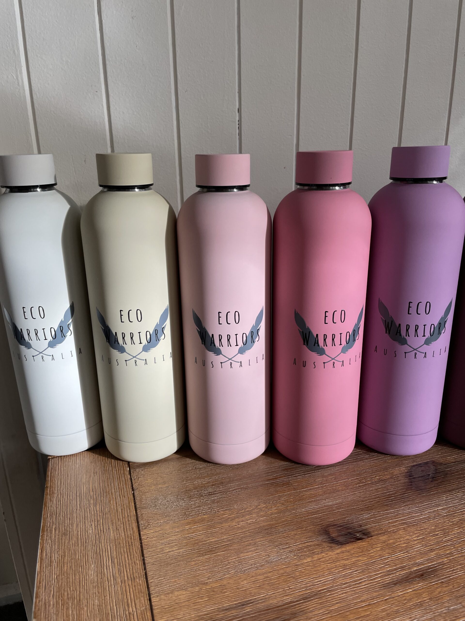 Insulated drink bottle - 750ml - Image 1